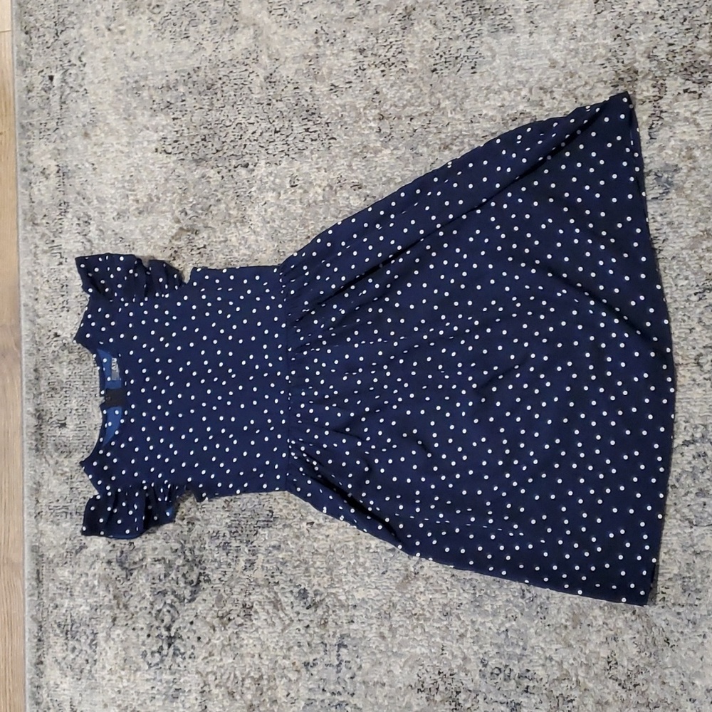 Size 8-9 dress